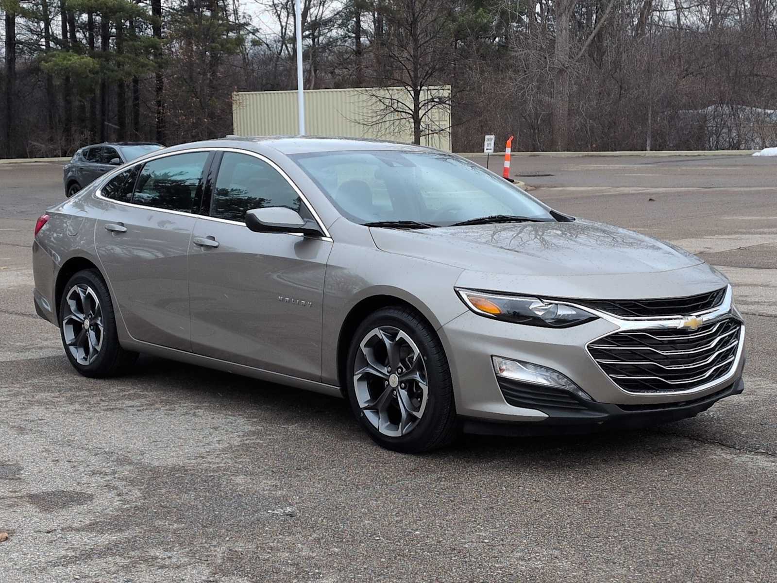 Thumbnail: 2023 Chevrolet Malibu - 16