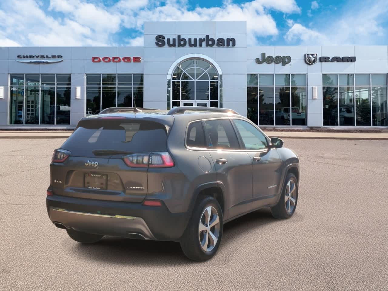 Thumbnail: 2022 Jeep Cherokee - 8