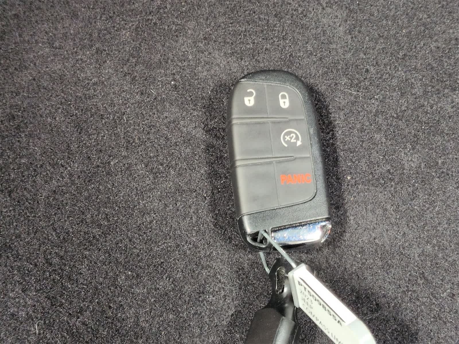 Thumbnail: 2023 Jeep Compass - 35