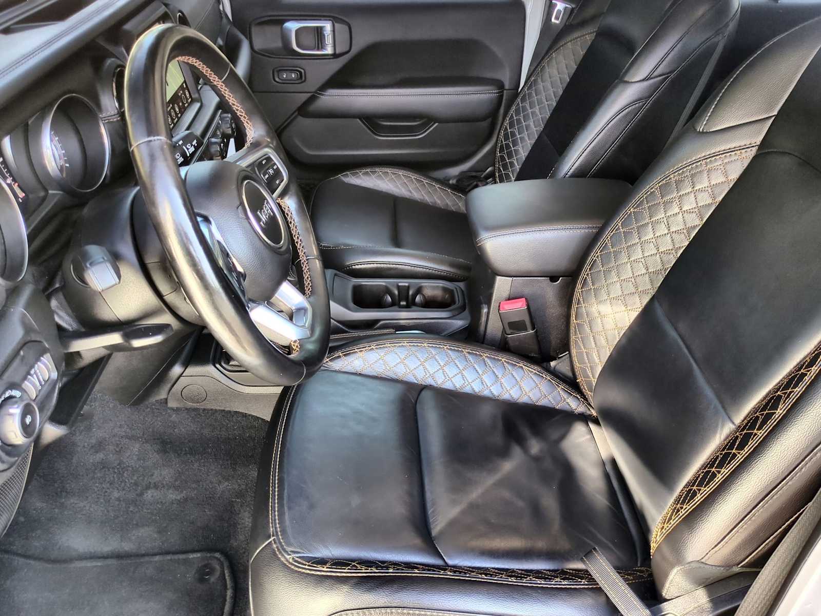 Thumbnail: 2021 Jeep Wrangler - 16