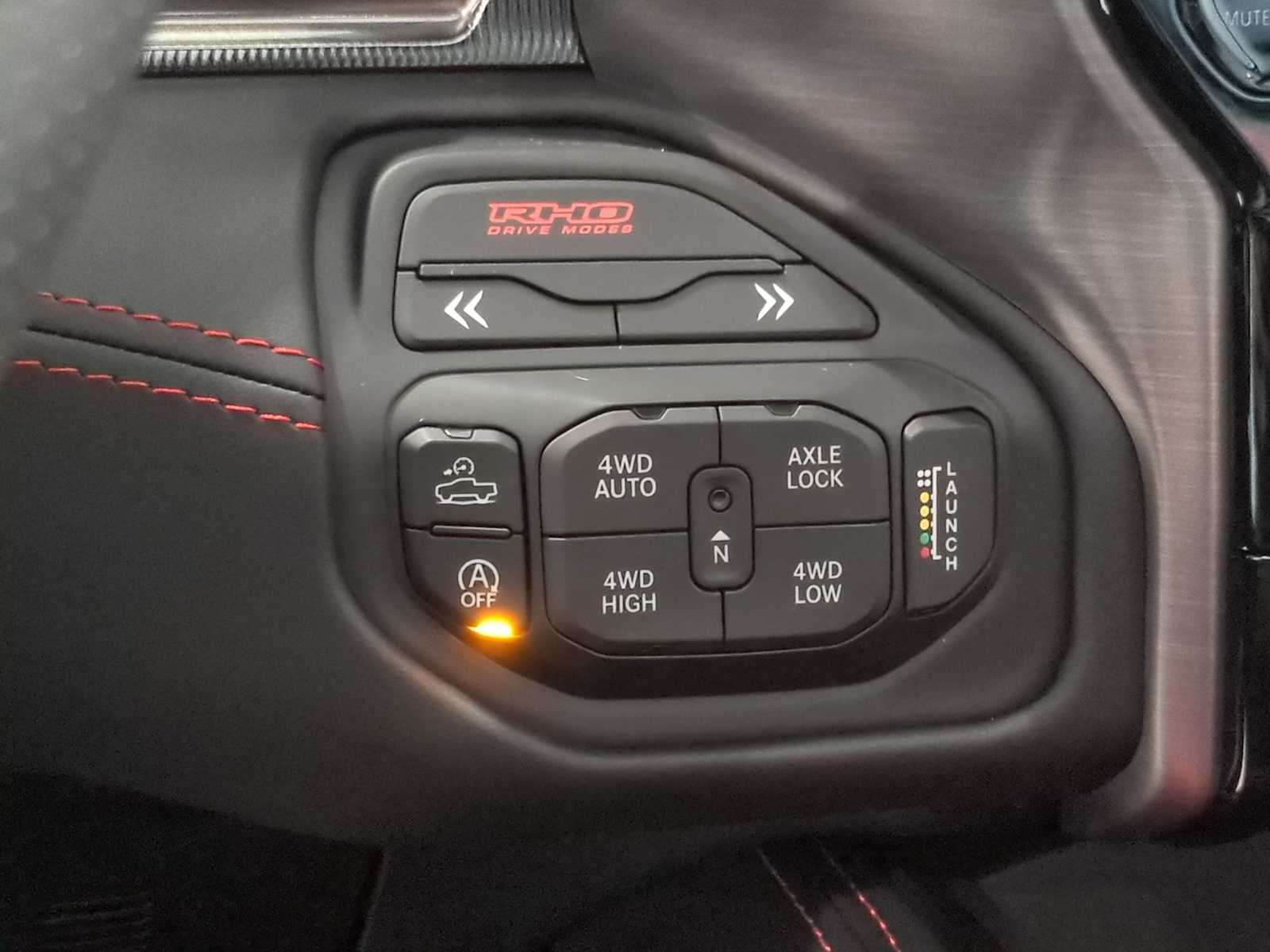 Thumbnail: 2026 RAM 1500 - 38