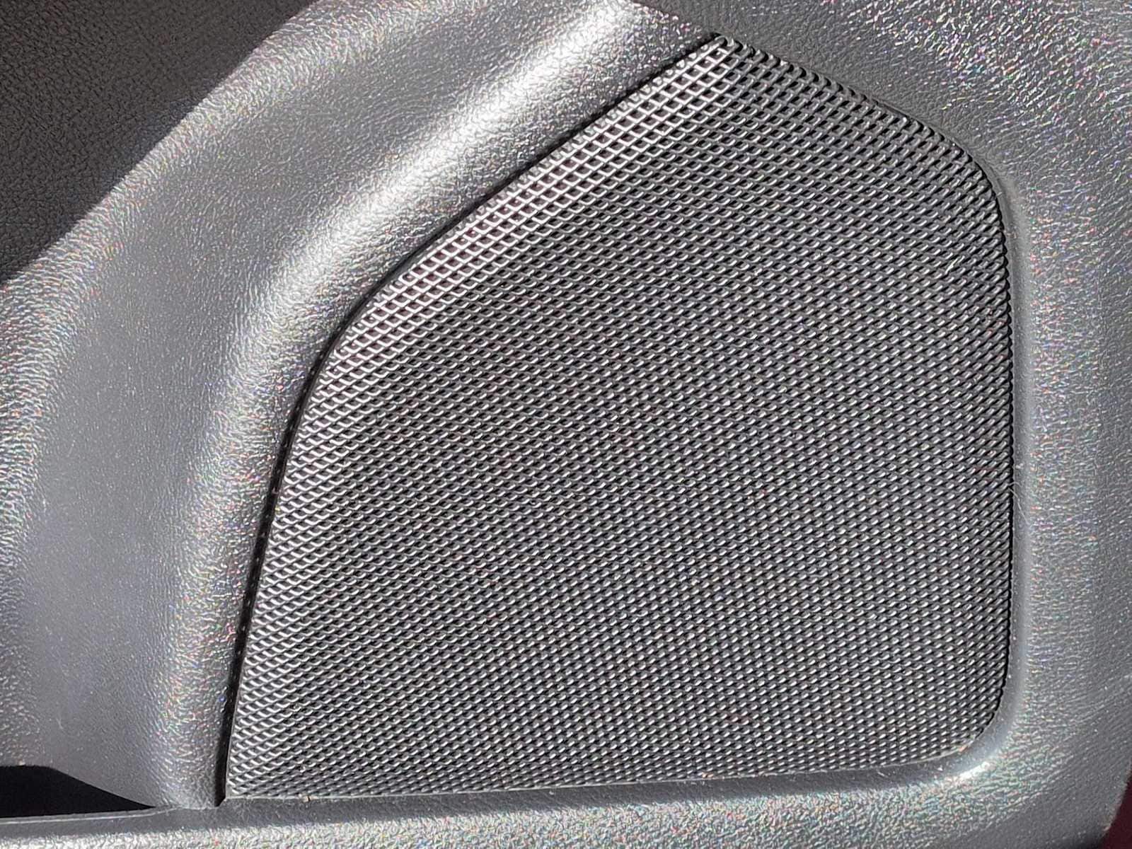 Thumbnail: 2018 Ford Edge - 31