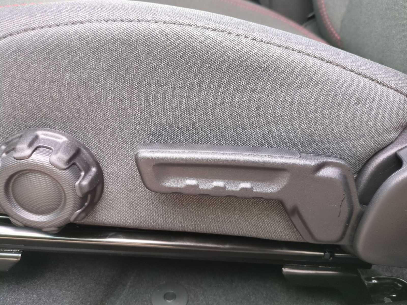 Thumbnail: 2026 Jeep Wrangler - 25