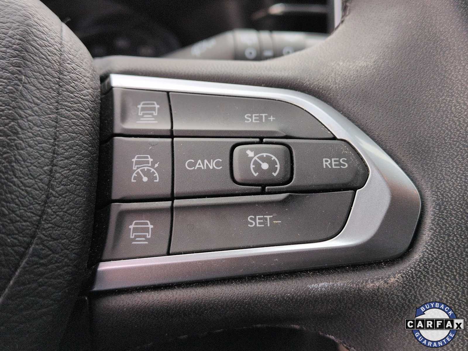 Thumbnail: 2023 Jeep Compass - 22