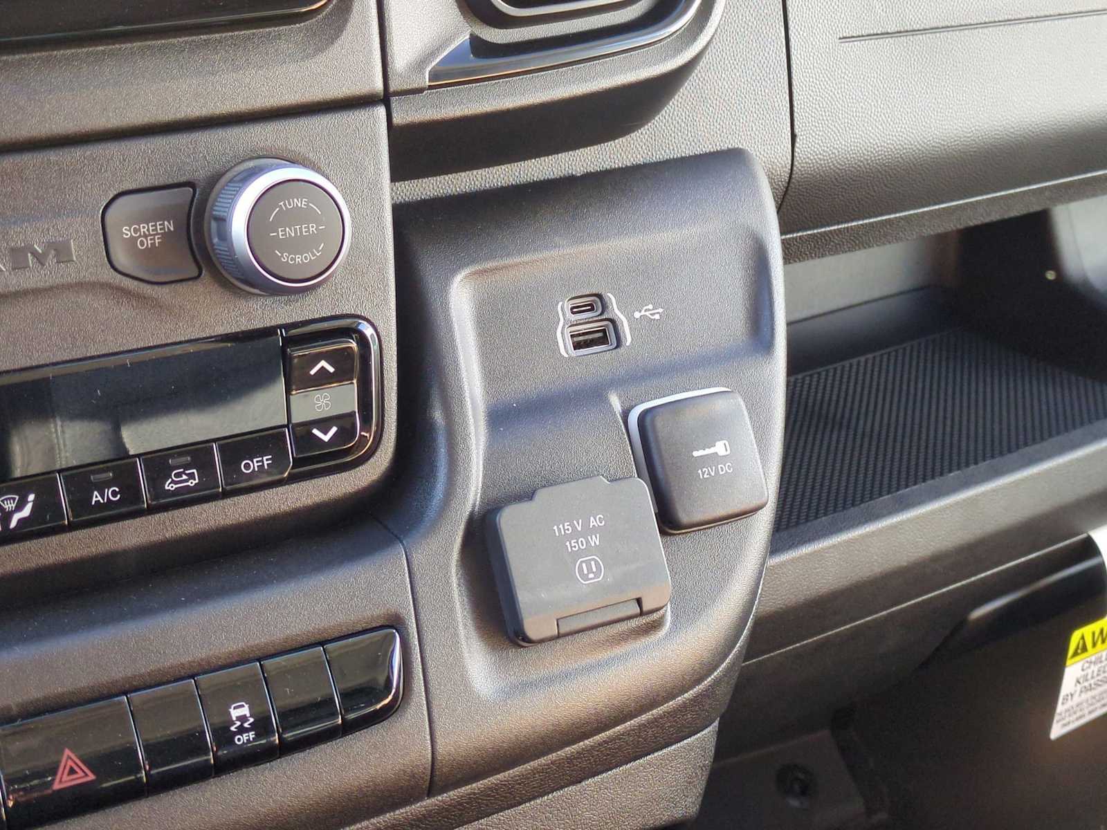 Thumbnail: 2026 RAM ProMaster - 28