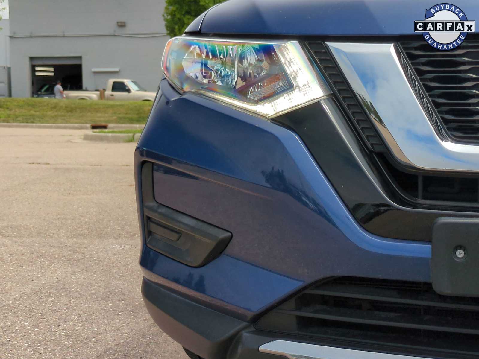 Thumbnail: 2018 Nissan Rogue - 11
