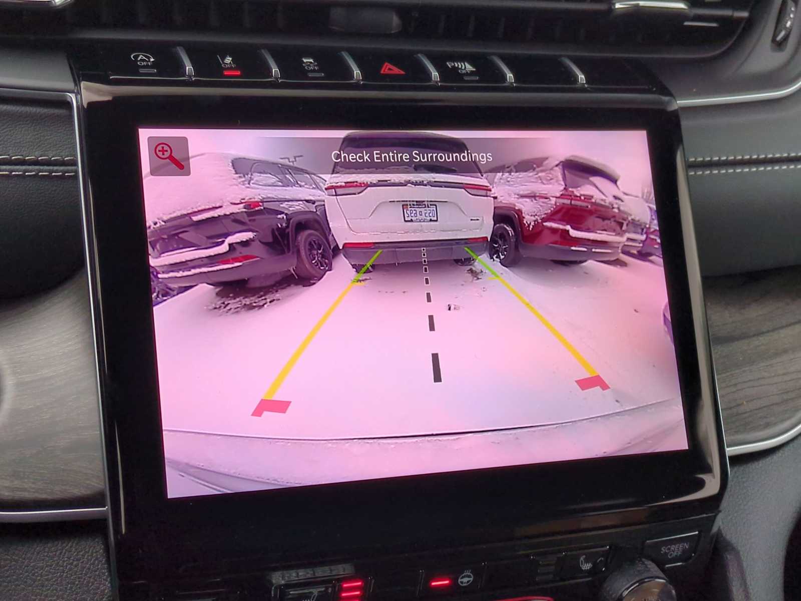 Thumbnail: 2025 Jeep Grand Cherokee L - 30