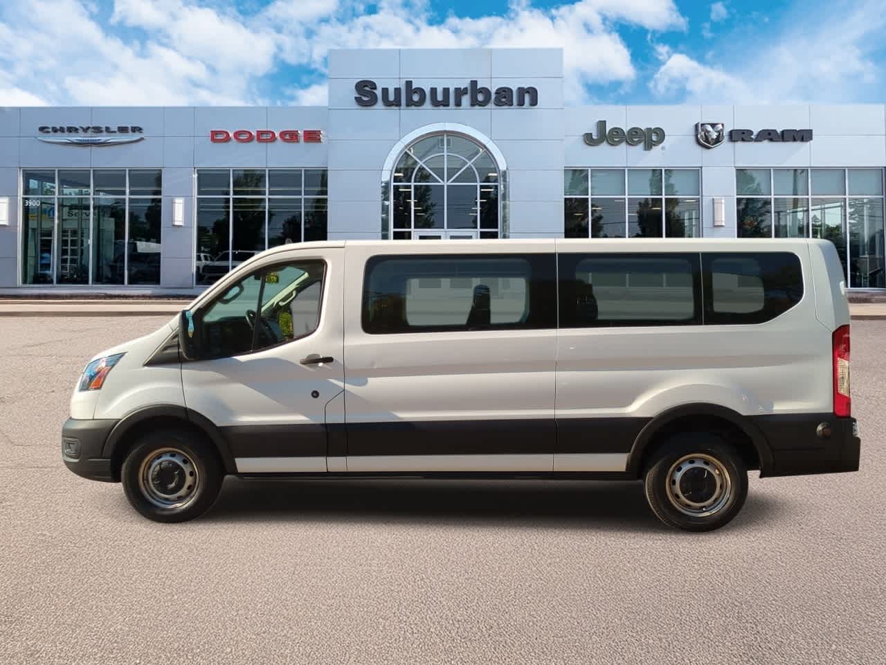 Thumbnail: 2020 Ford Econoline - 5