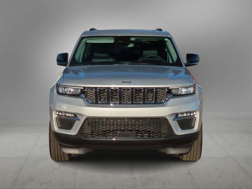 Thumbnail: 2024 Jeep Grand Cherokee - 3