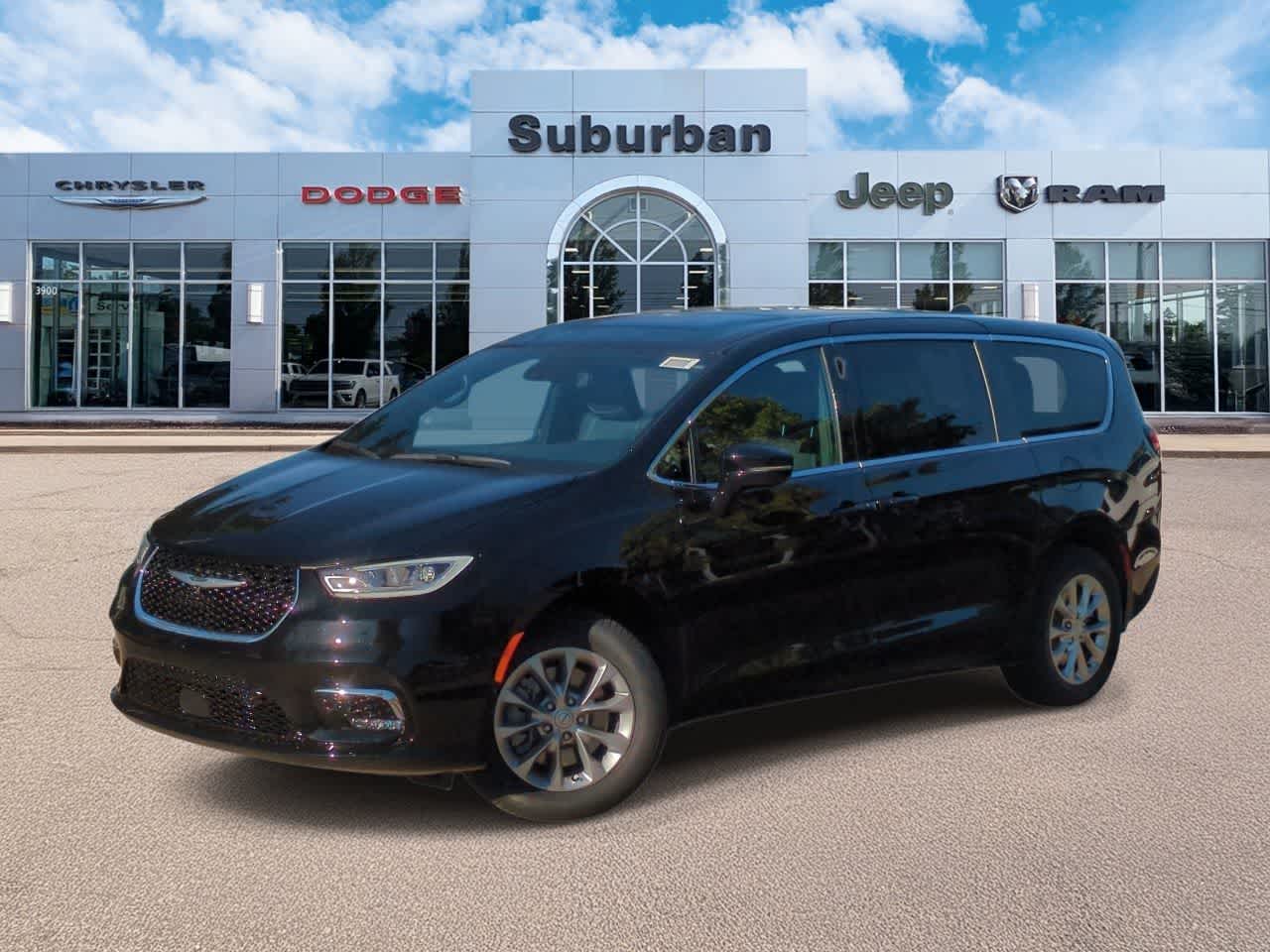 Thumbnail: 2026 Chrysler Pacifica - 1