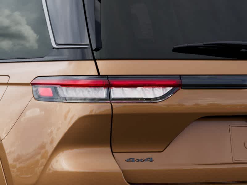 Thumbnail: 2026 Jeep Grand Cherokee - 9