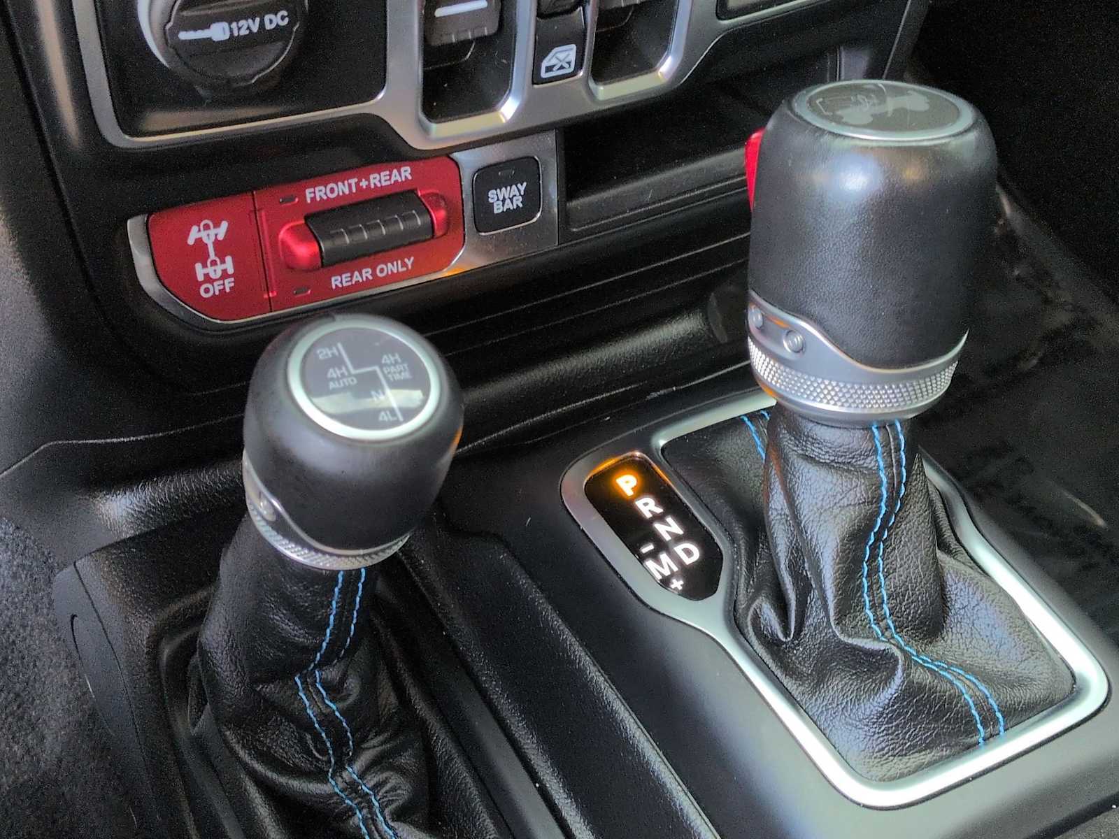 Thumbnail: 2021 Jeep Wrangler - 32