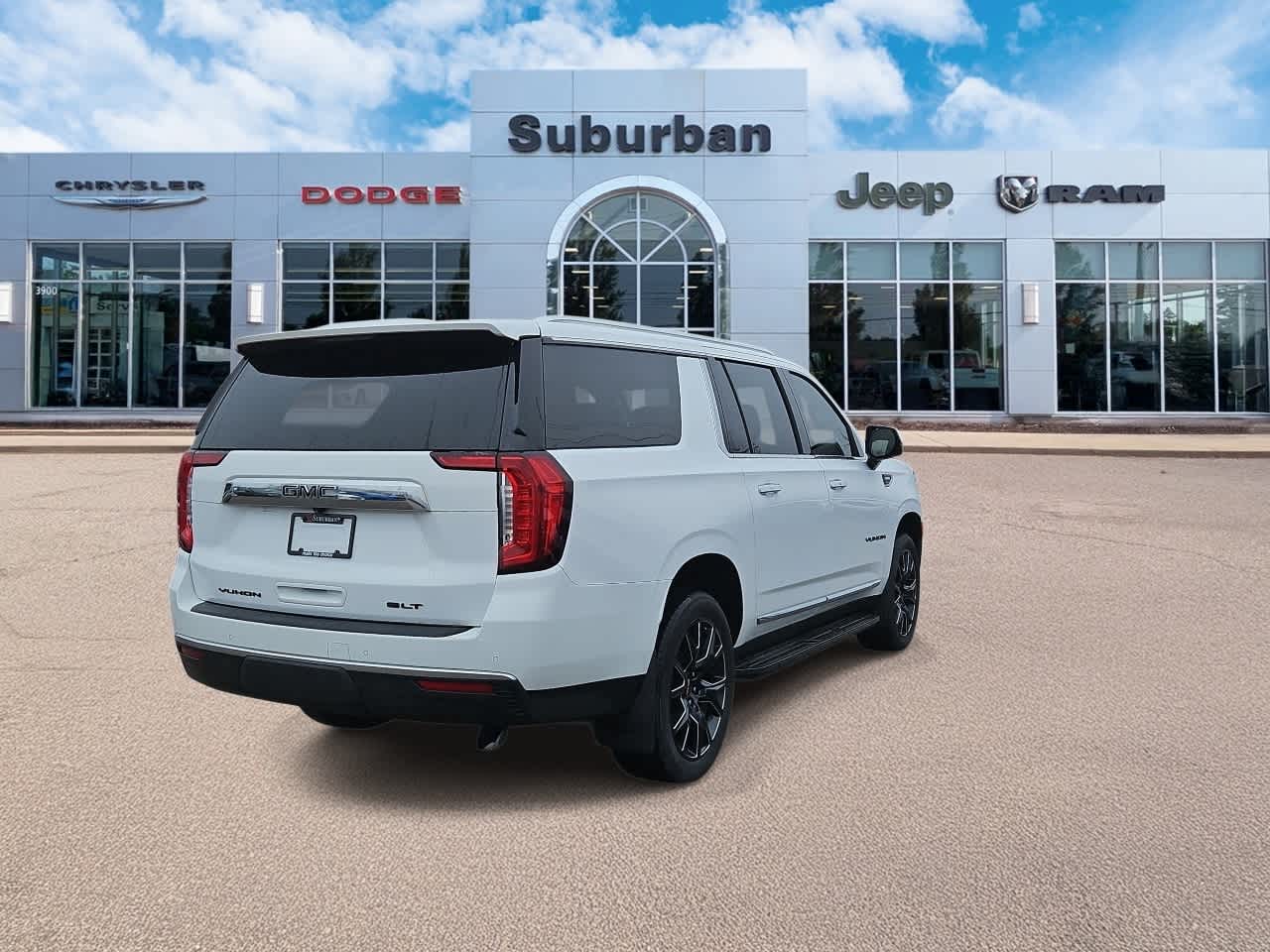 Thumbnail: 2024 GMC Yukon XL - 8