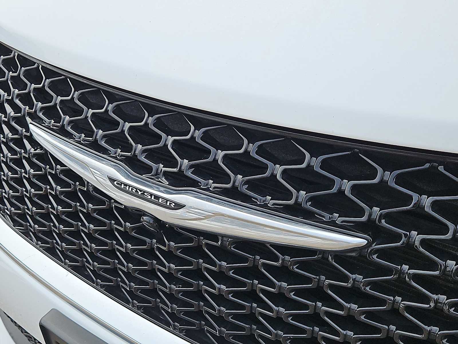 Thumbnail: 2024 Chrysler Pacifica - 19