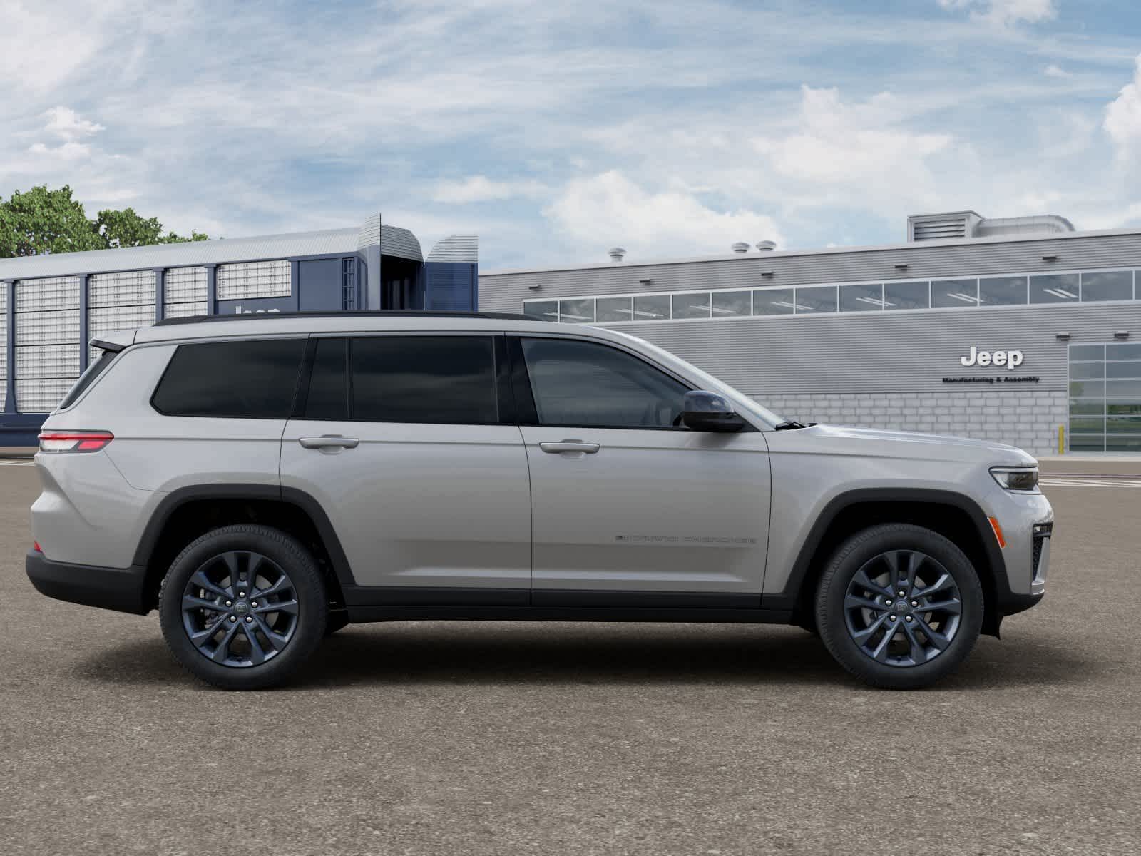 Thumbnail: 2026 Jeep Grand Cherokee L - 21