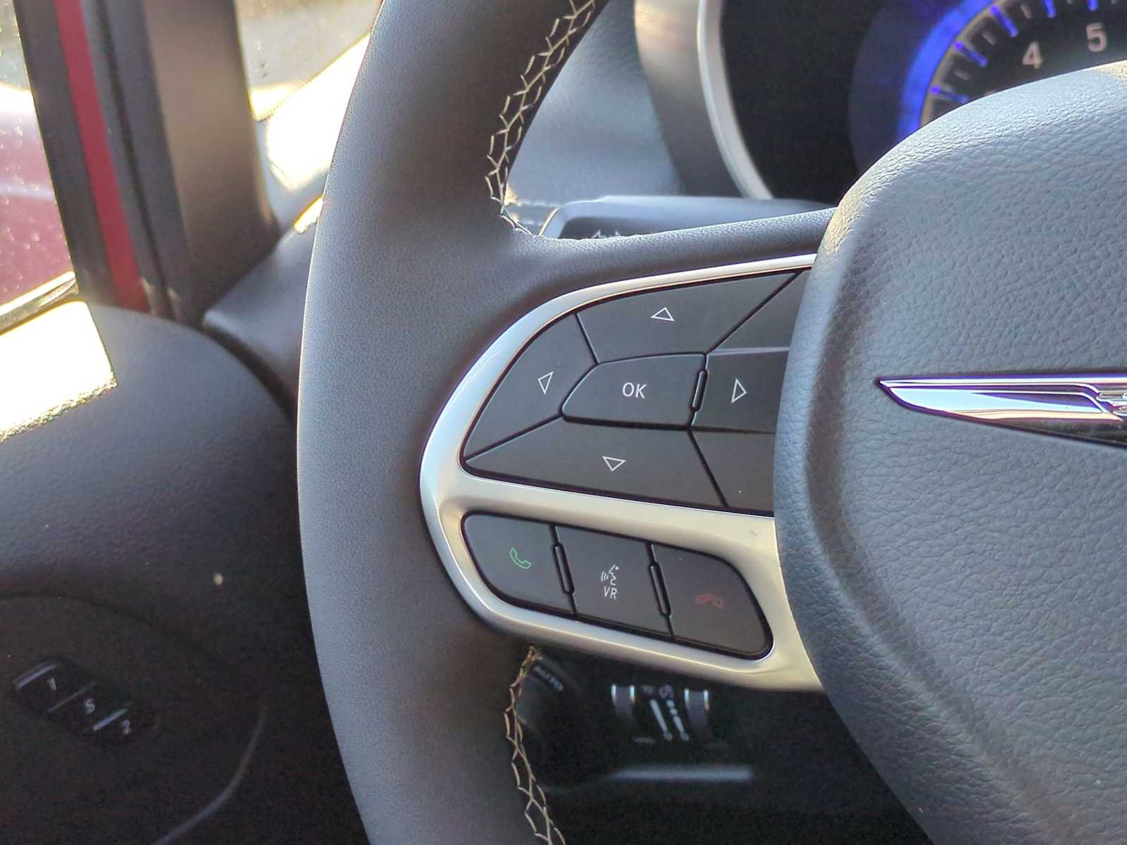 Thumbnail: 2026 Chrysler Pacifica - 23