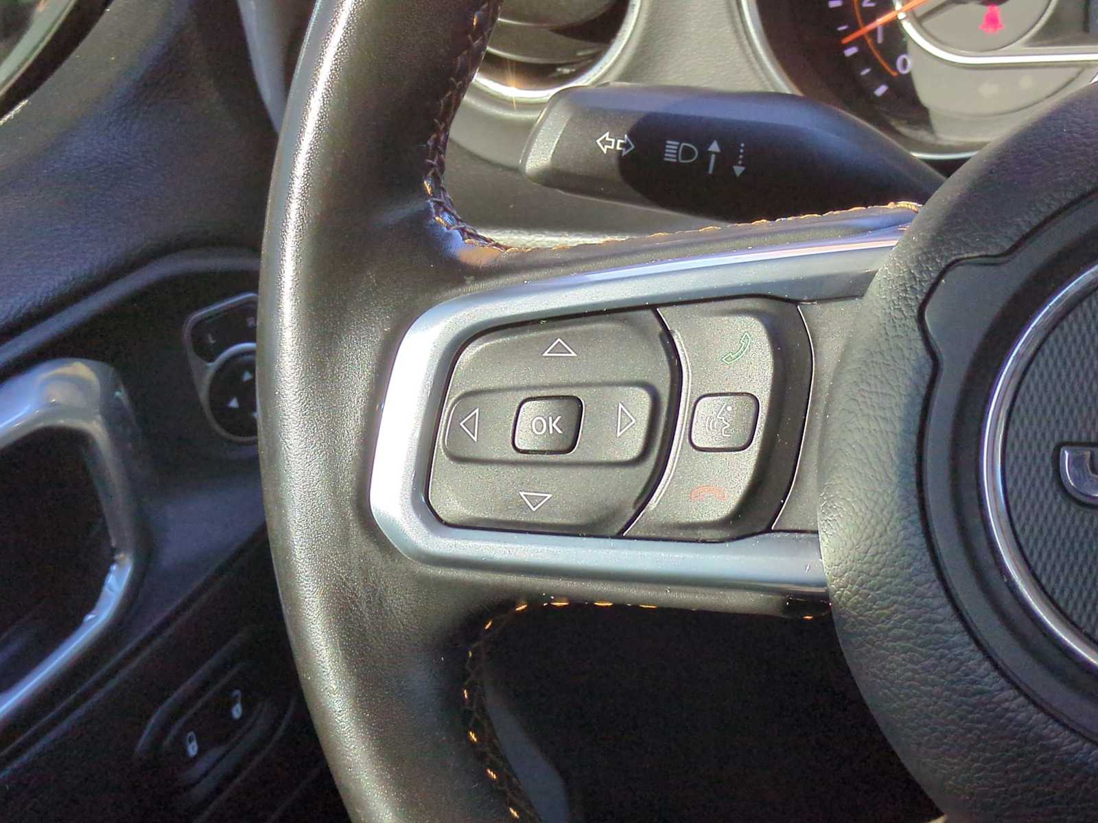 Thumbnail: 2021 Jeep Wrangler - 23