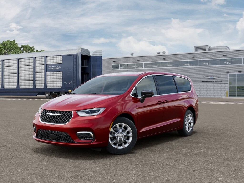 New 2026 Chrysler Pacifica Limited Passenger Van