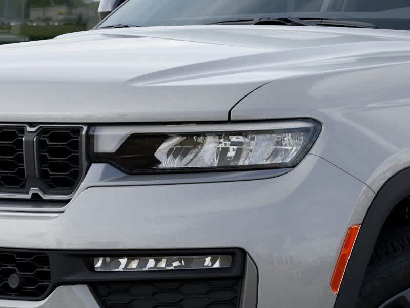 Thumbnail: 2026 Jeep Grand Cherokee L - 10