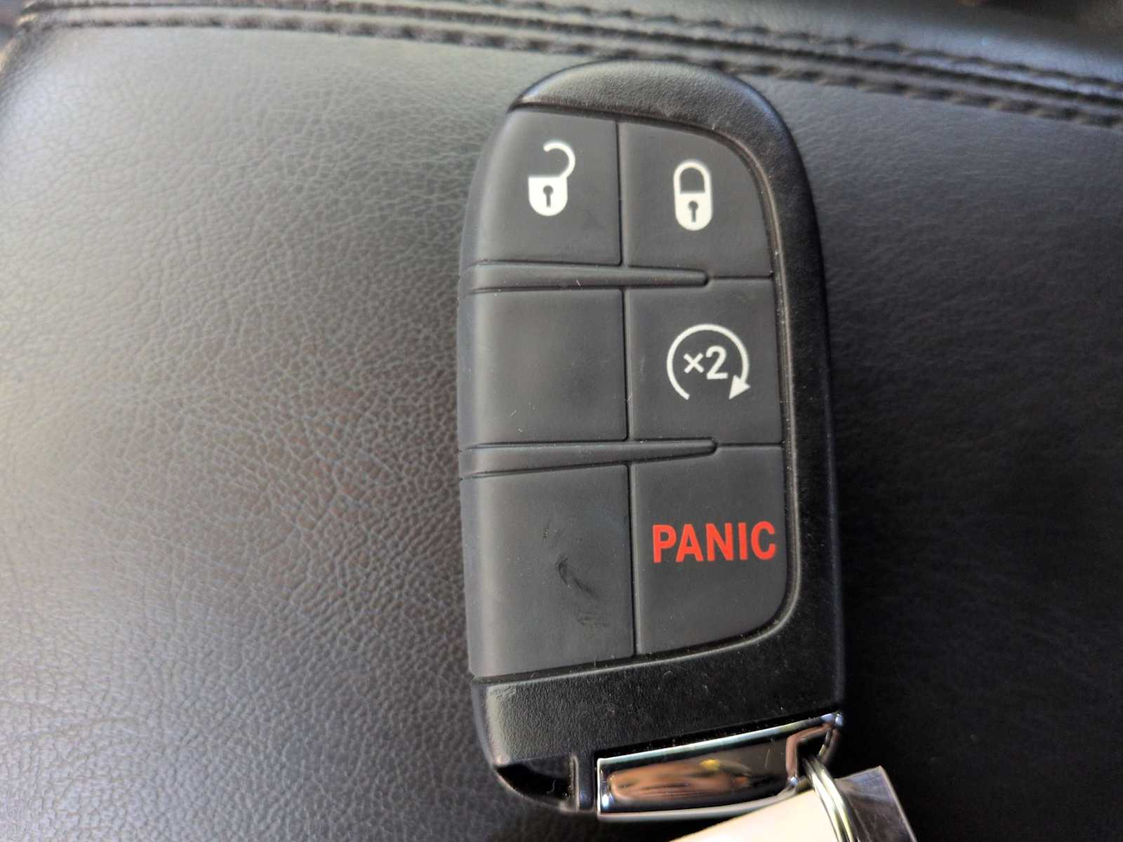 Thumbnail: 2023 Jeep Compass - 34