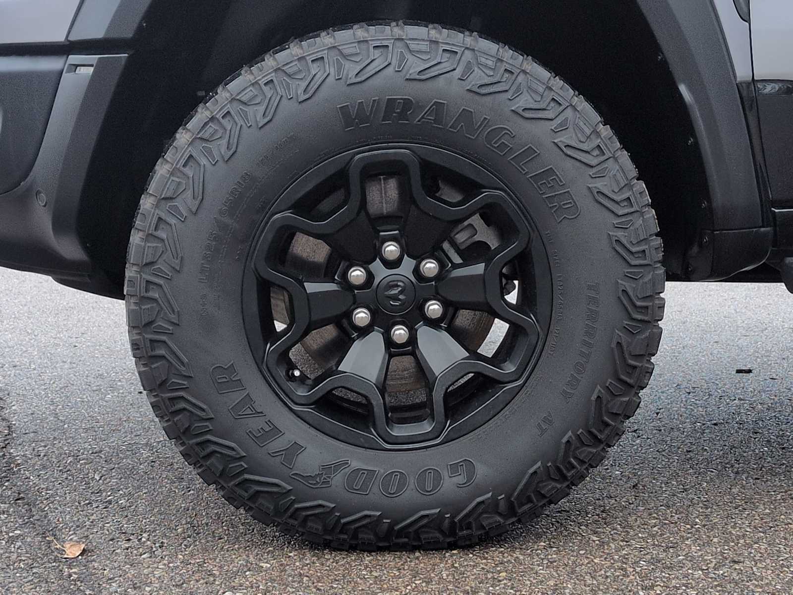 Thumbnail: 2025 RAM 1500 - 14