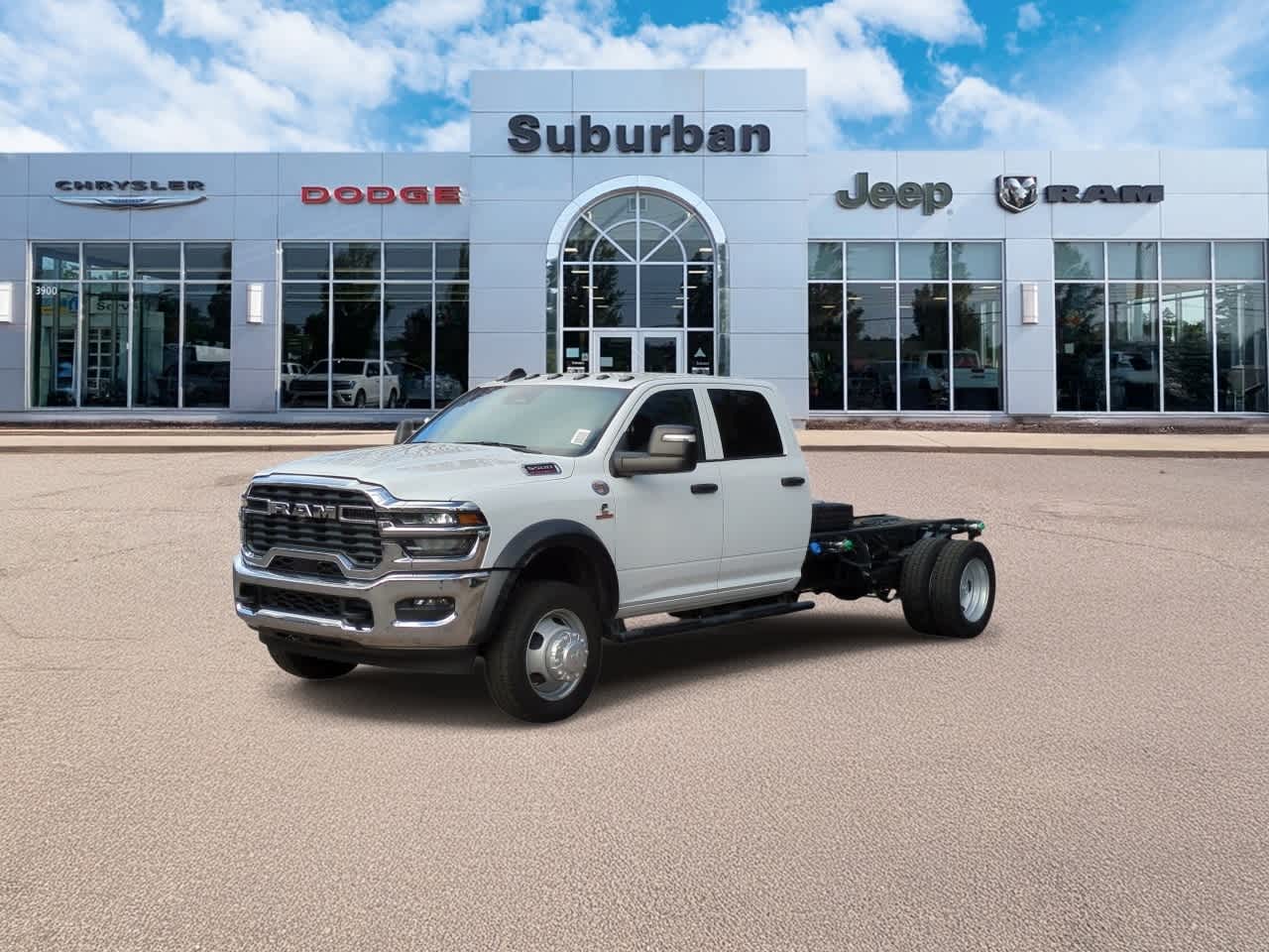 2026 Ram 5500 Tradesman photo 3