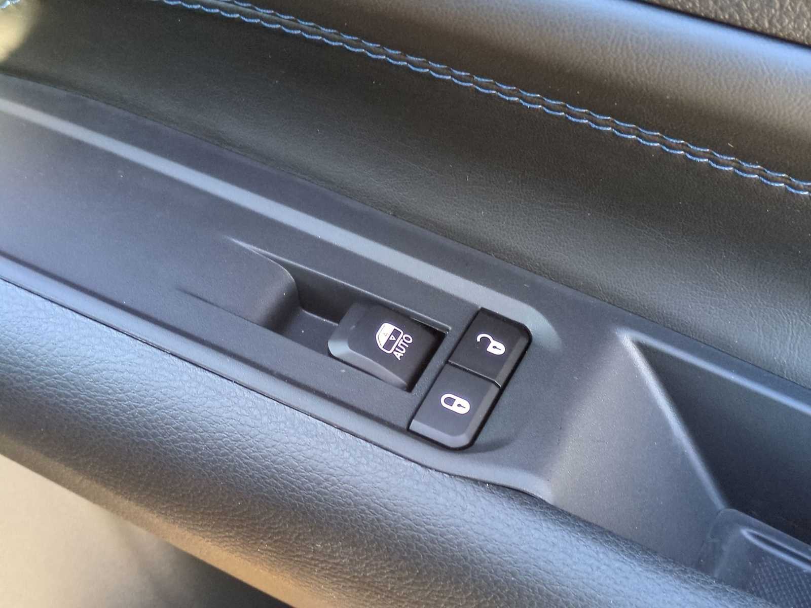 Thumbnail: 2026 Jeep Compass - 36