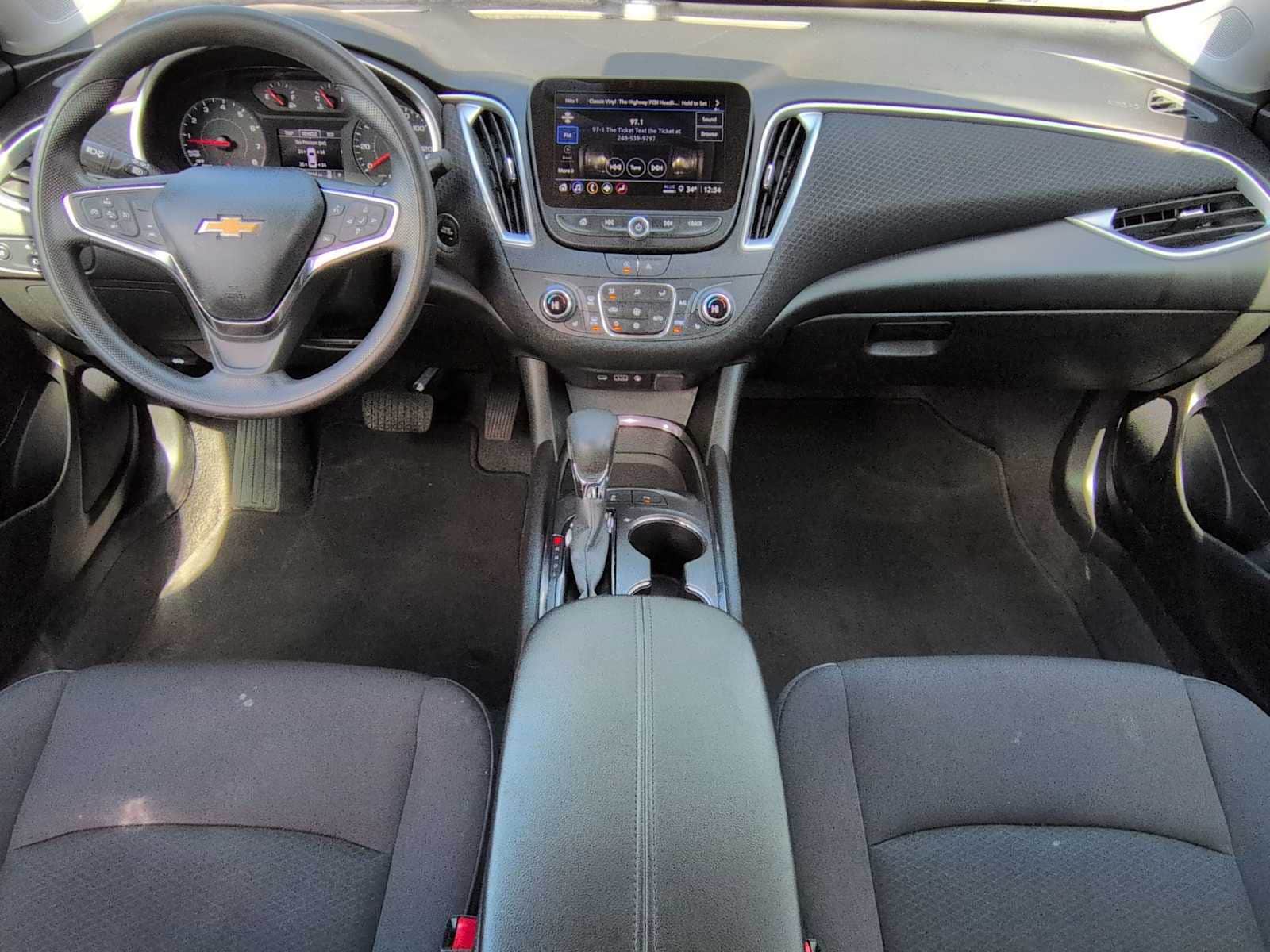 Thumbnail: 2024 Chevrolet Malibu - 16