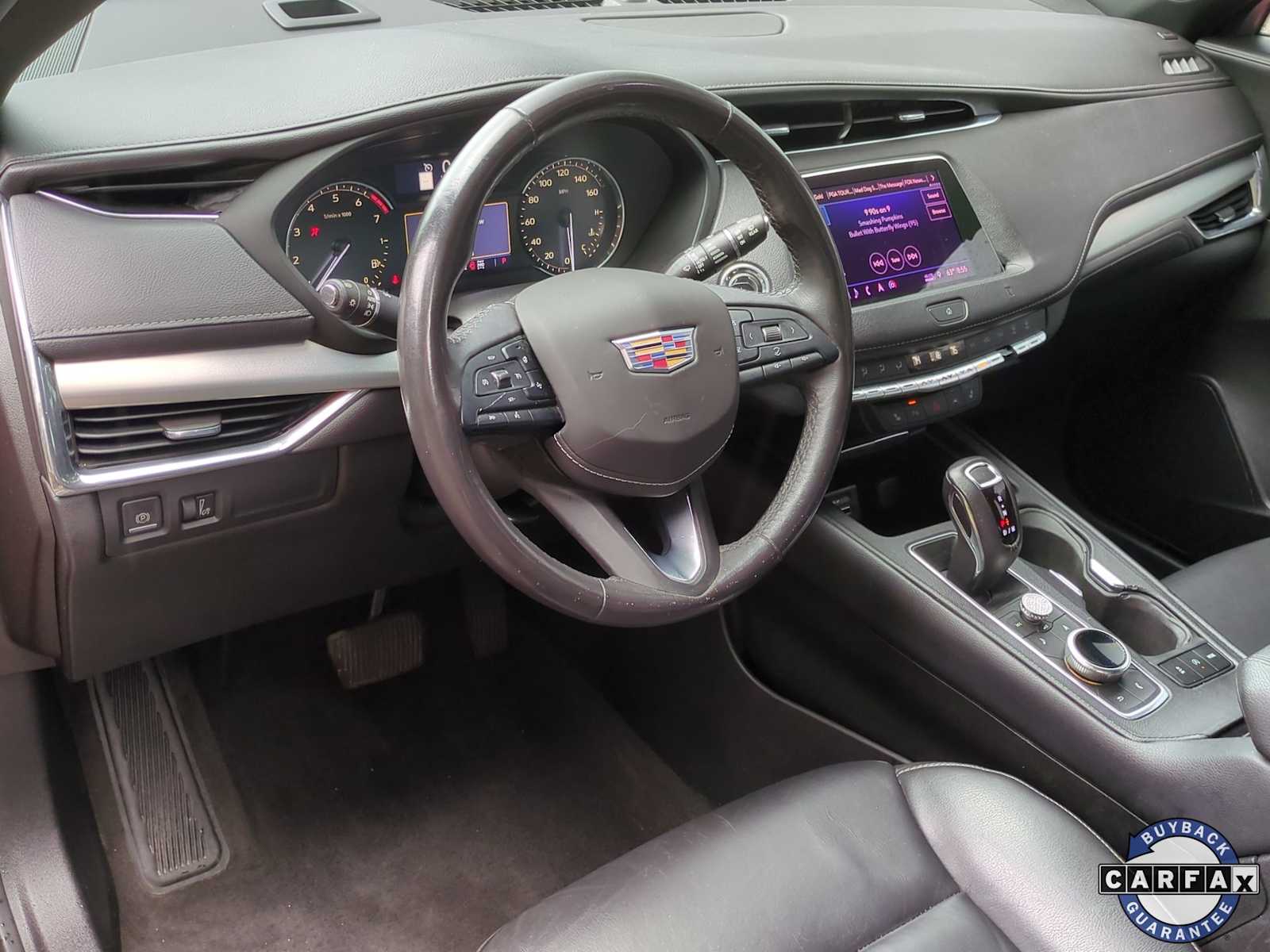 Thumbnail: 2019 Cadillac XT4 - 10