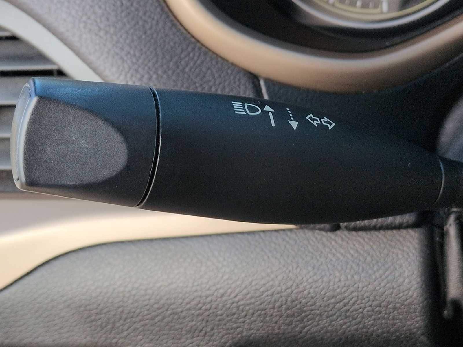 Thumbnail: 2017 Jeep Cherokee - 27