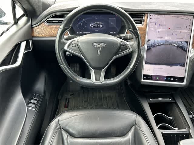 2016 Tesla Model S  15