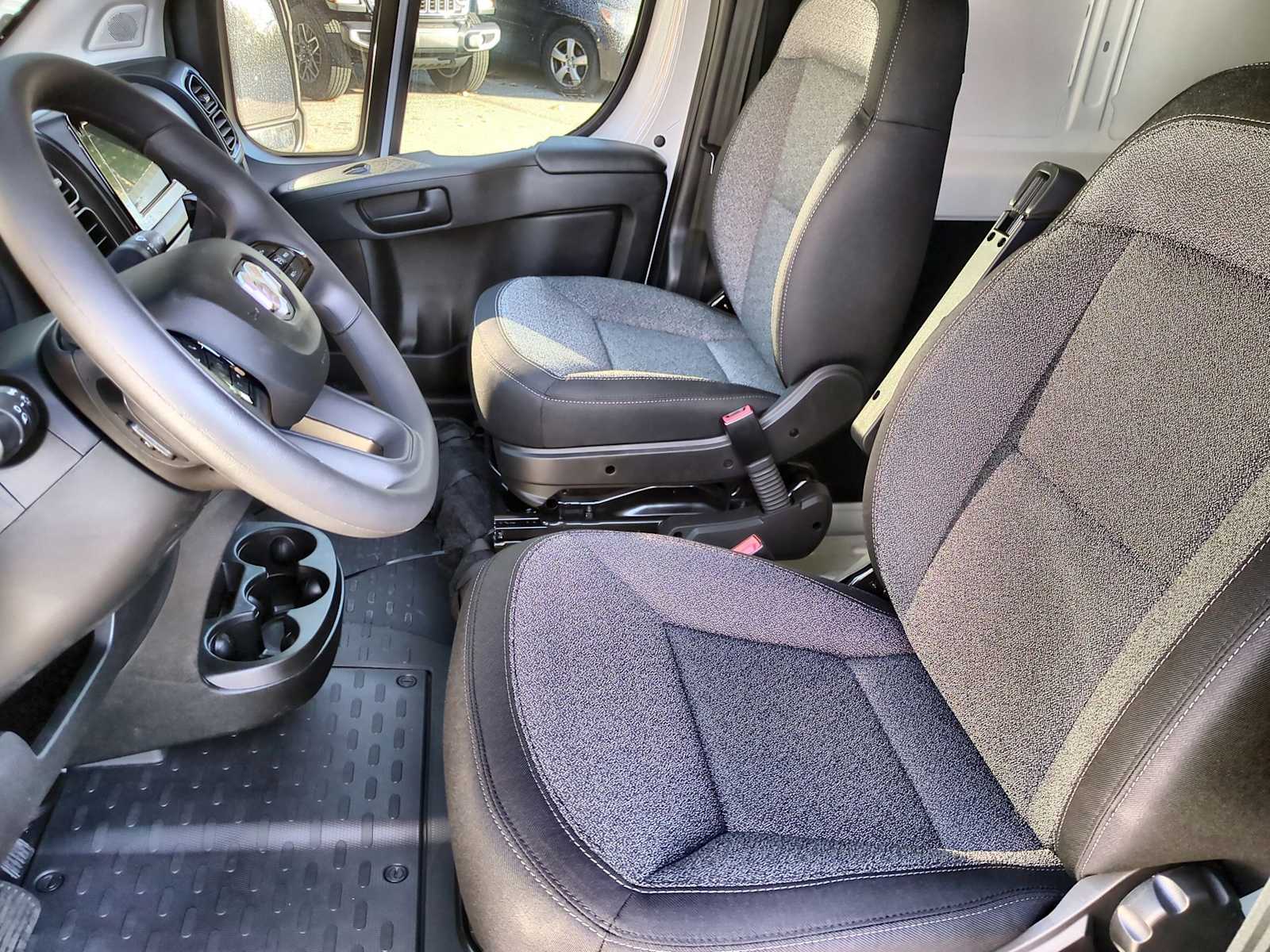 Thumbnail: 2026 RAM ProMaster - 16