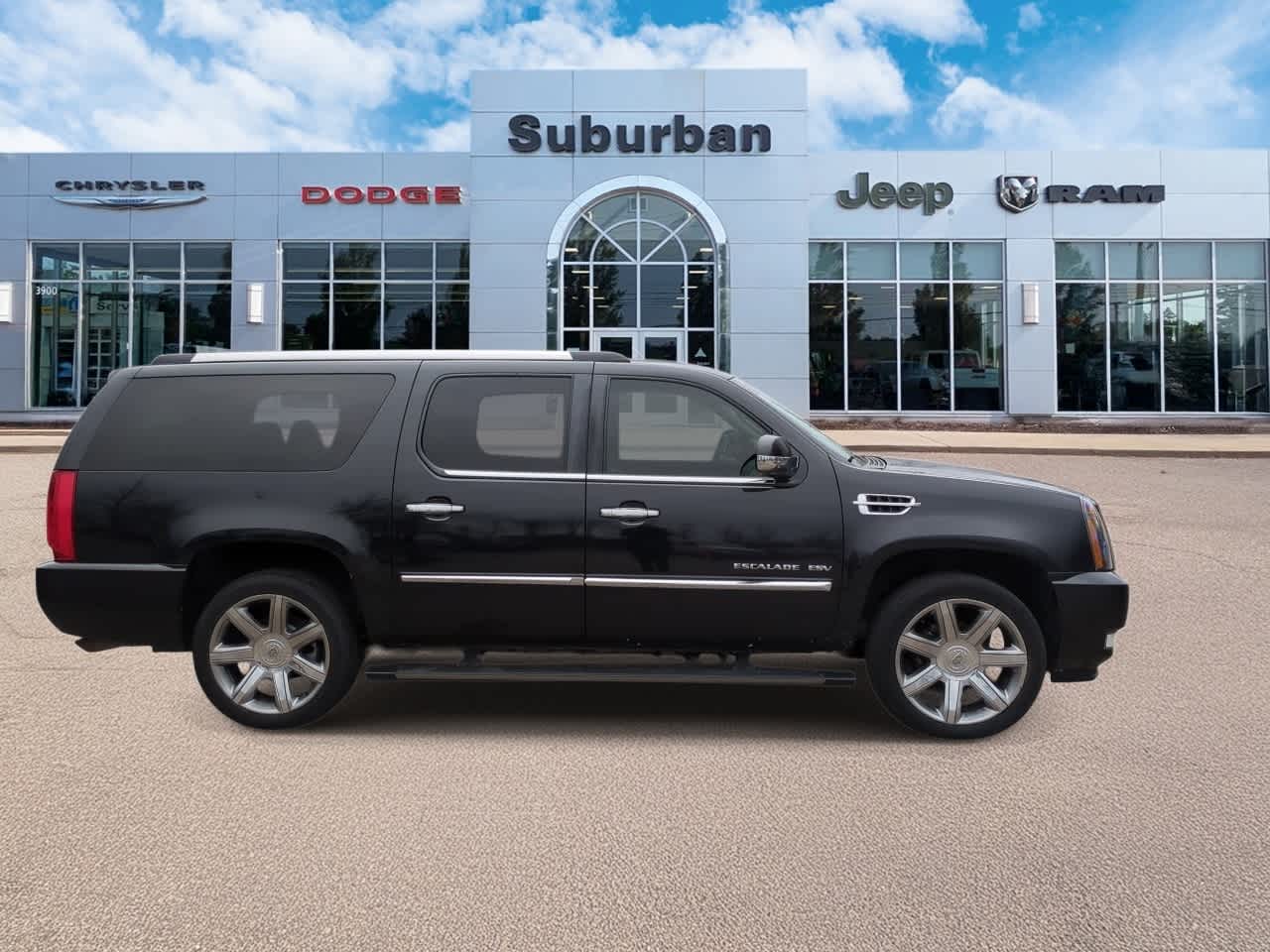 Thumbnail: 2013 Cadillac Escalade - 9