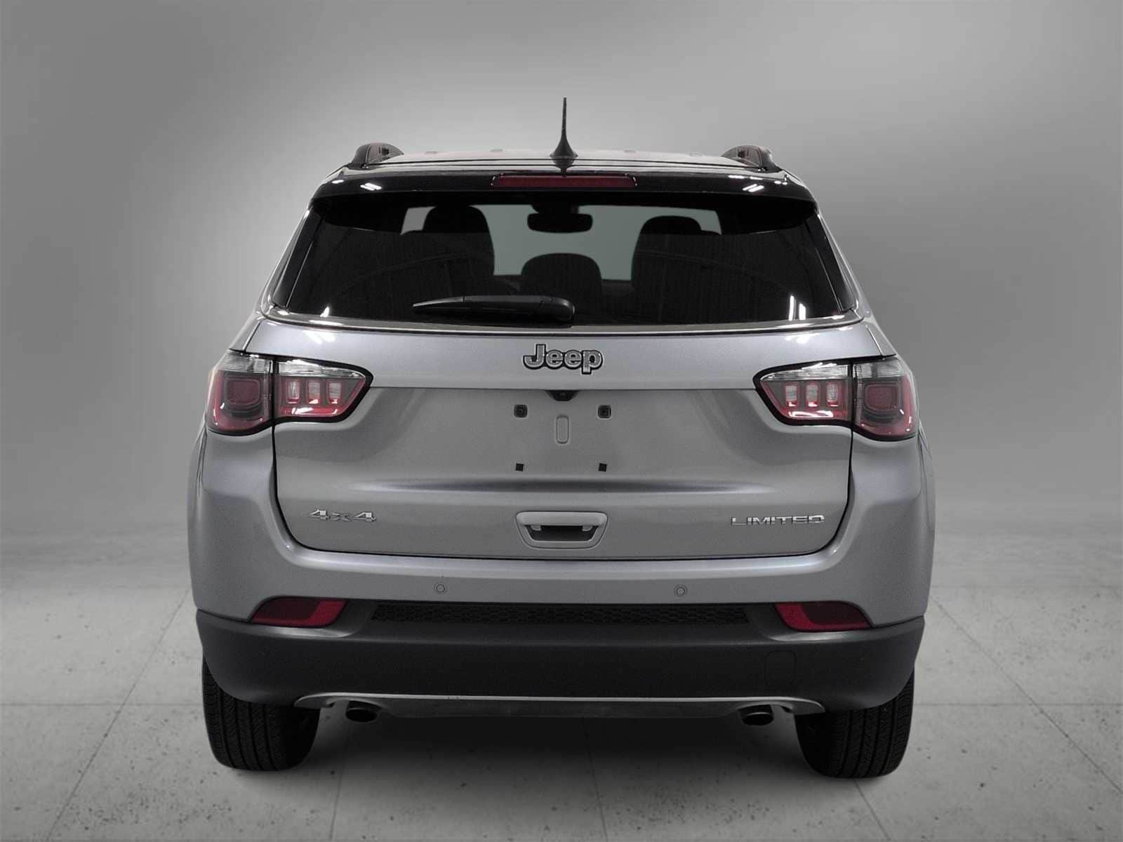 Thumbnail: 2023 Jeep Compass - 7