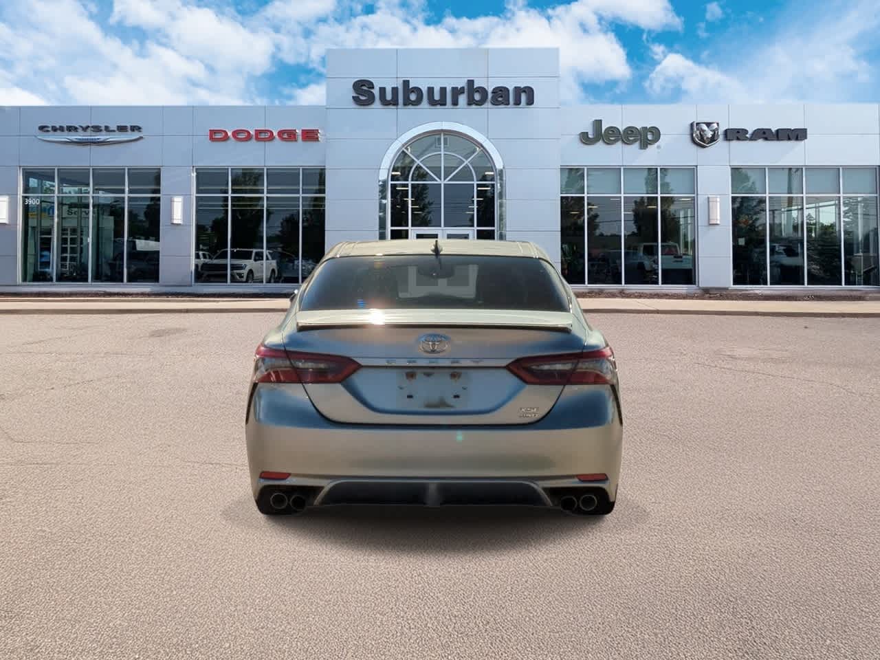 Thumbnail: 2021 Toyota Camry - 7