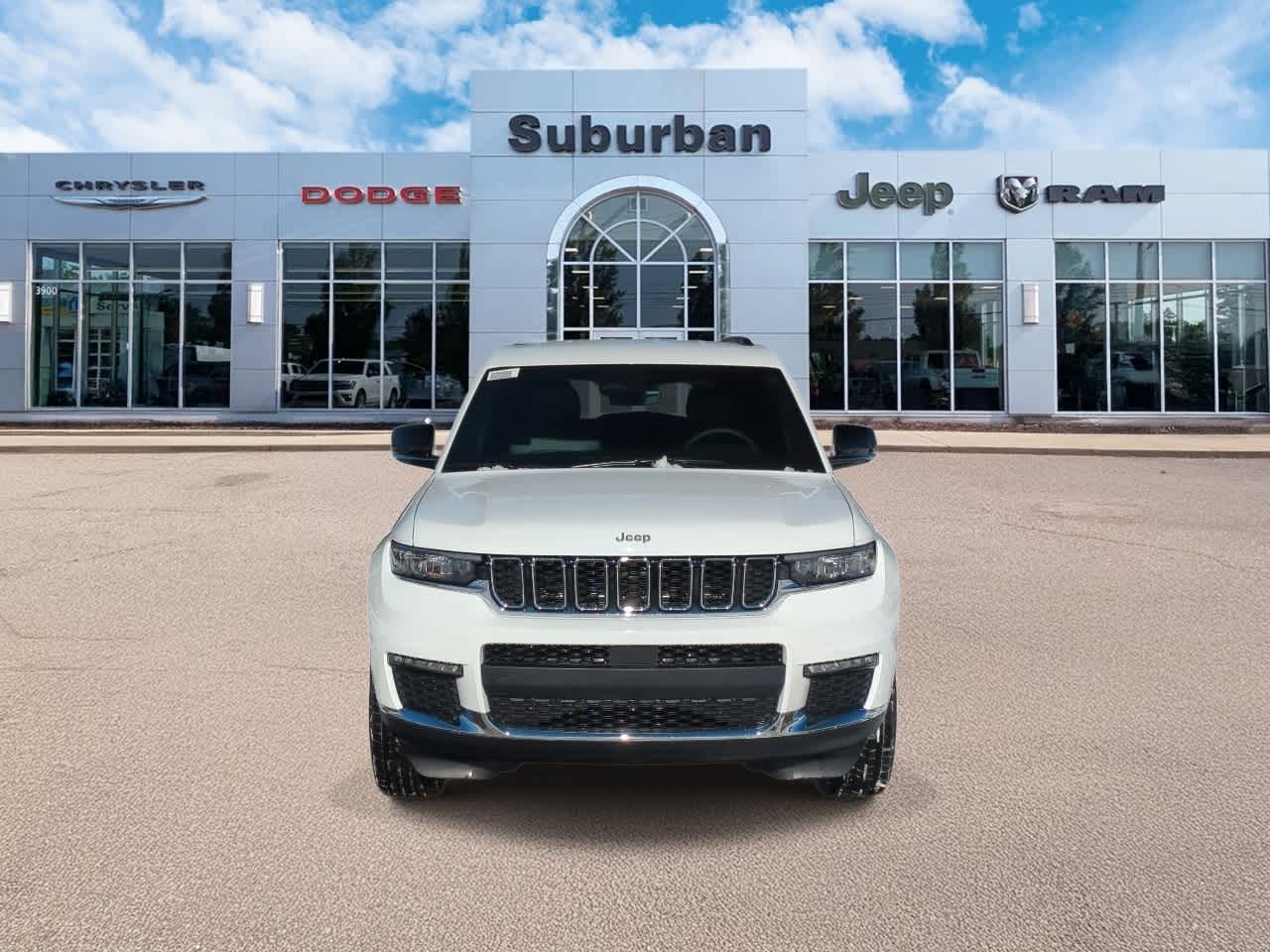 Thumbnail: 2025 Jeep Grand Cherokee L - 3