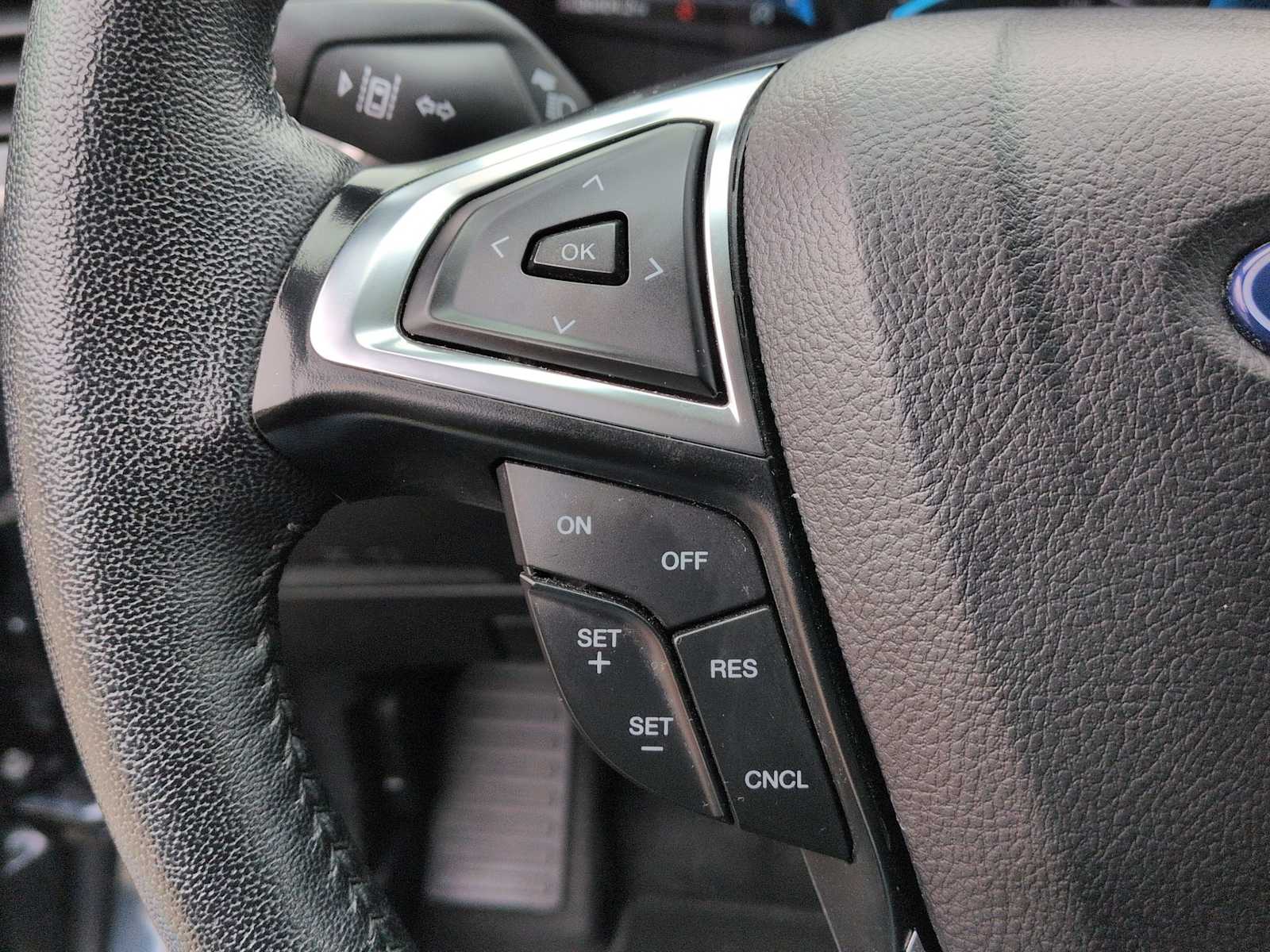 Thumbnail: 2024 Ford Edge - 22