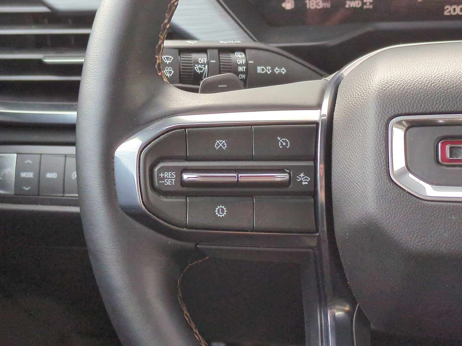 Thumbnail: 2024 GMC Acadia - 23