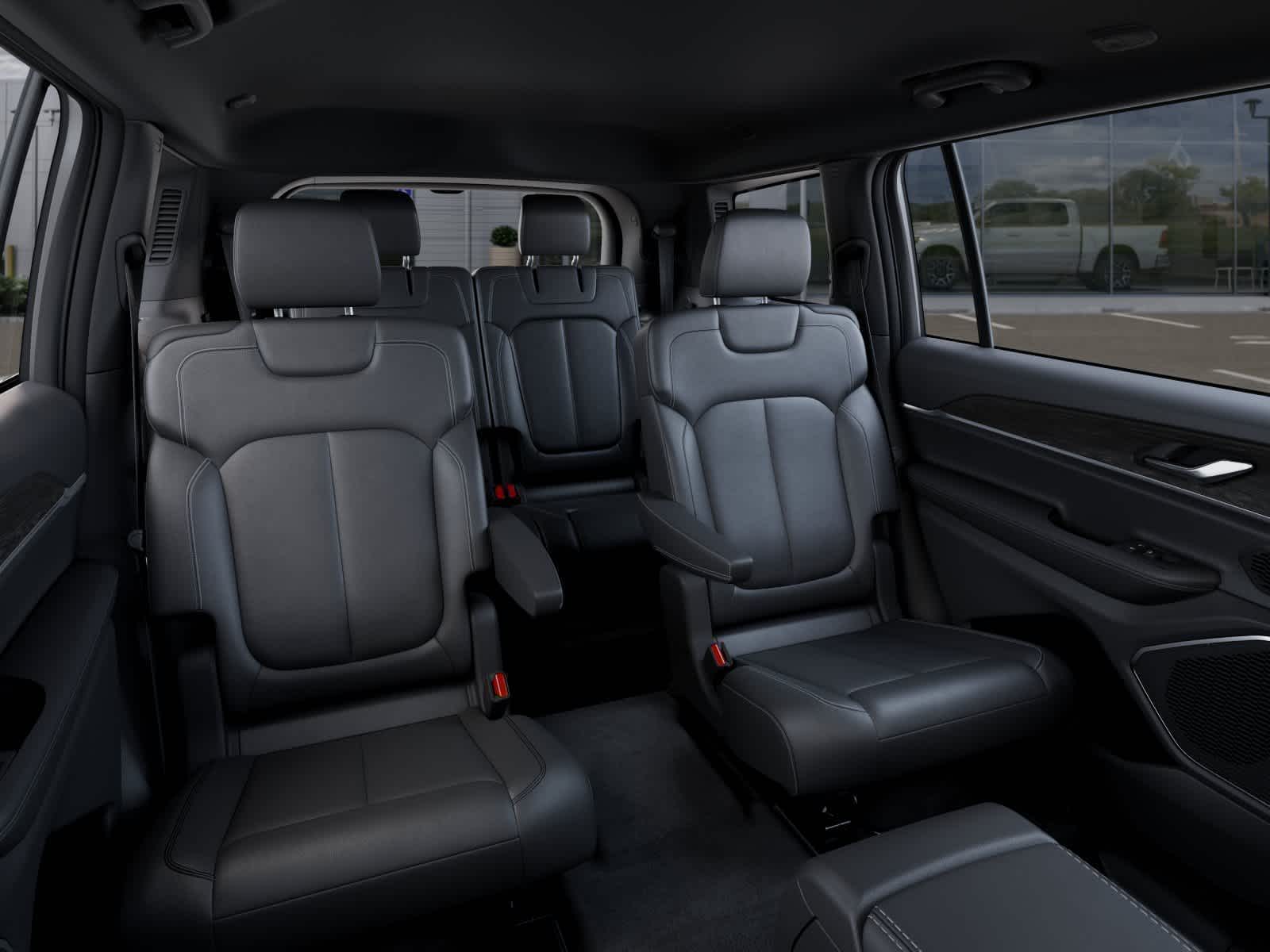 Thumbnail: 2026 Jeep Grand Cherokee L - 15