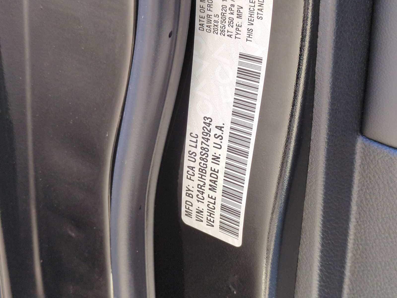 Thumbnail: 2025 Jeep Grand Cherokee - 37