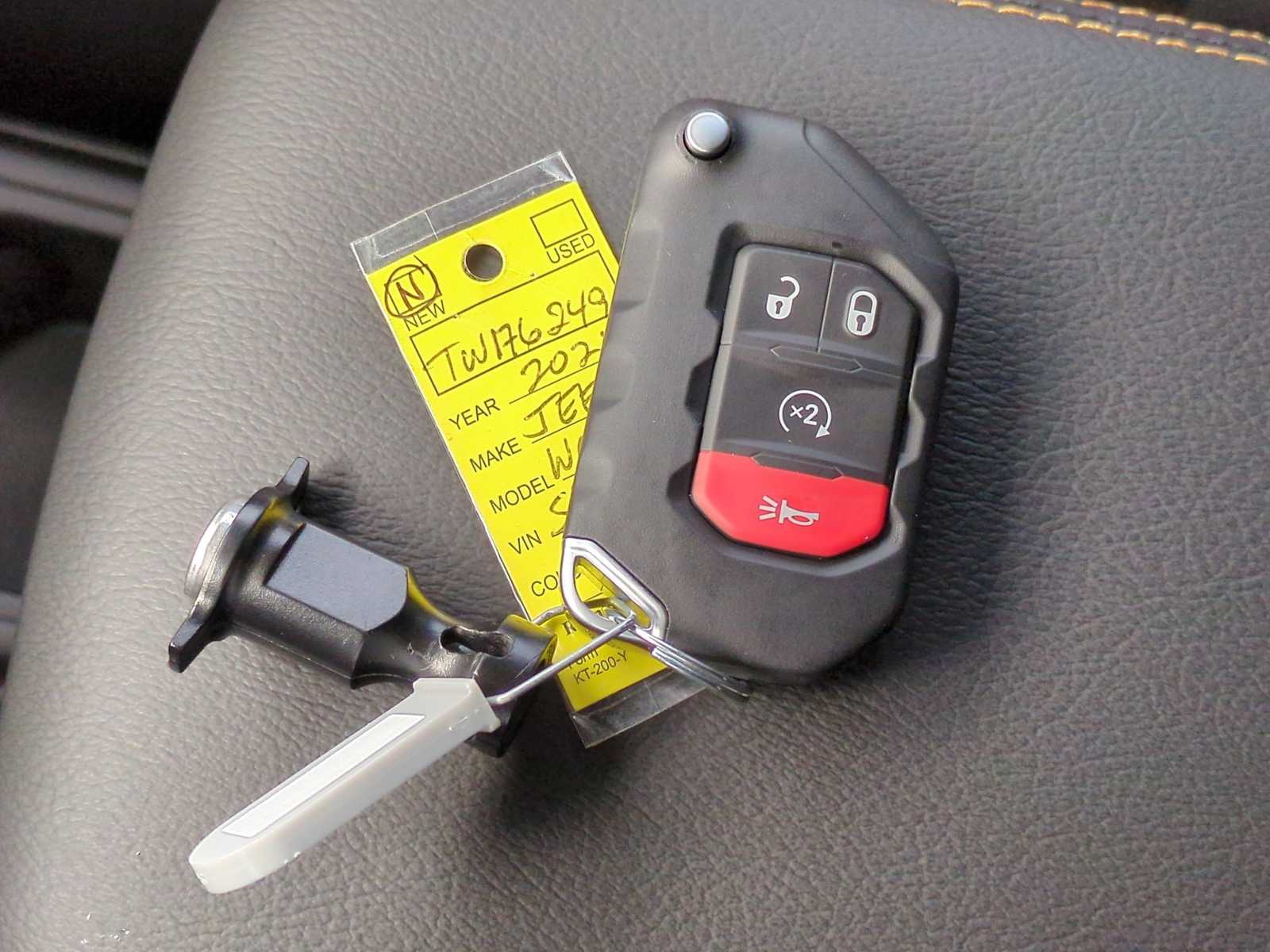 Thumbnail: 2026 Jeep Wrangler - 35