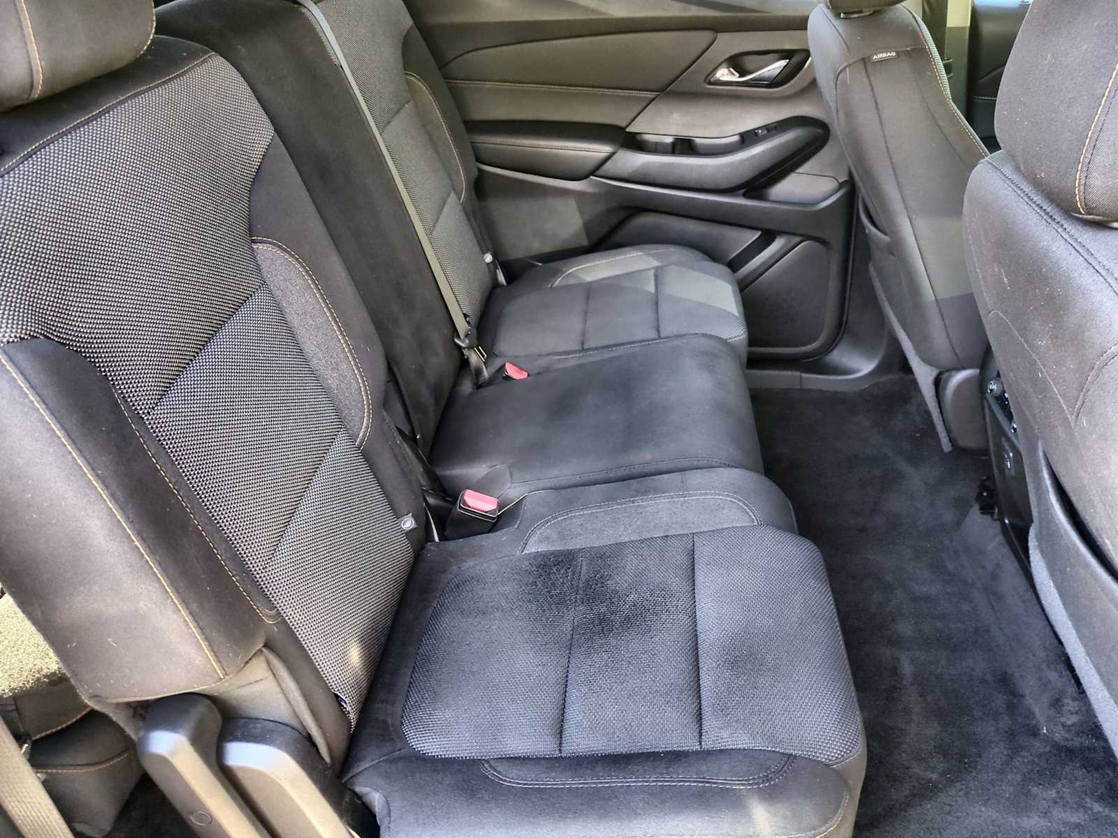 Thumbnail: 2018 Chevrolet Traverse - 20