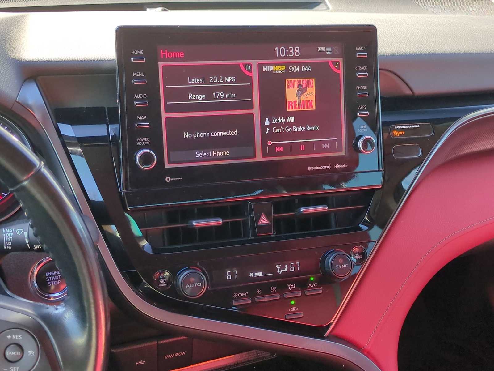 Thumbnail: 2021 Toyota Camry - 27