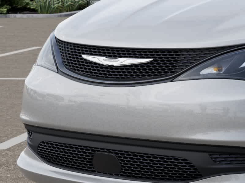 Thumbnail: 2026 Chrysler Voyager - 11