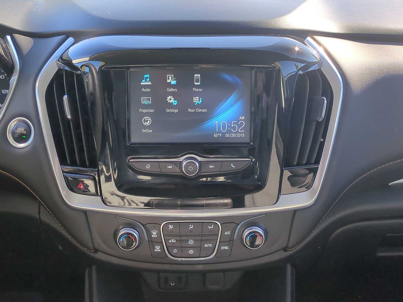 Thumbnail: 2019 Chevrolet Traverse - 27