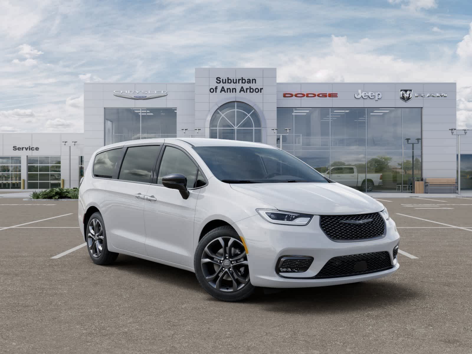 Thumbnail: 2026 Chrysler Pacifica - 5