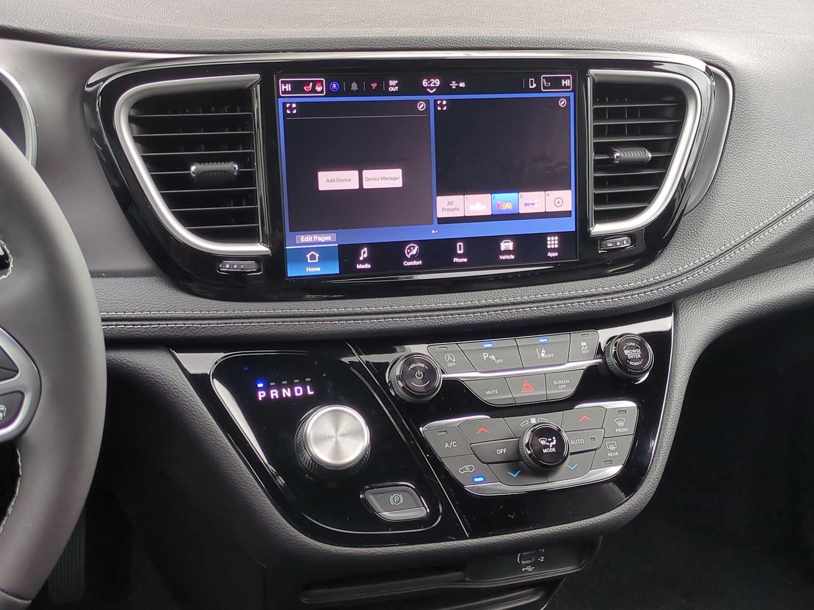 Thumbnail: 2026 Chrysler Pacifica - 27