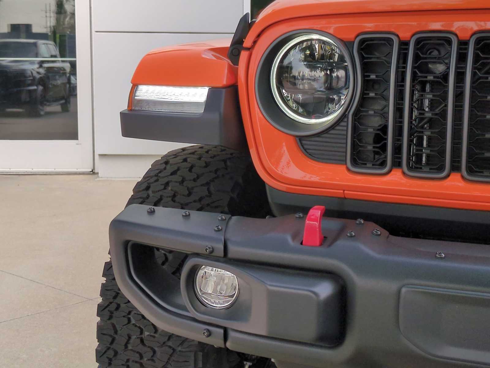Thumbnail: 2025 Jeep Wrangler - 11