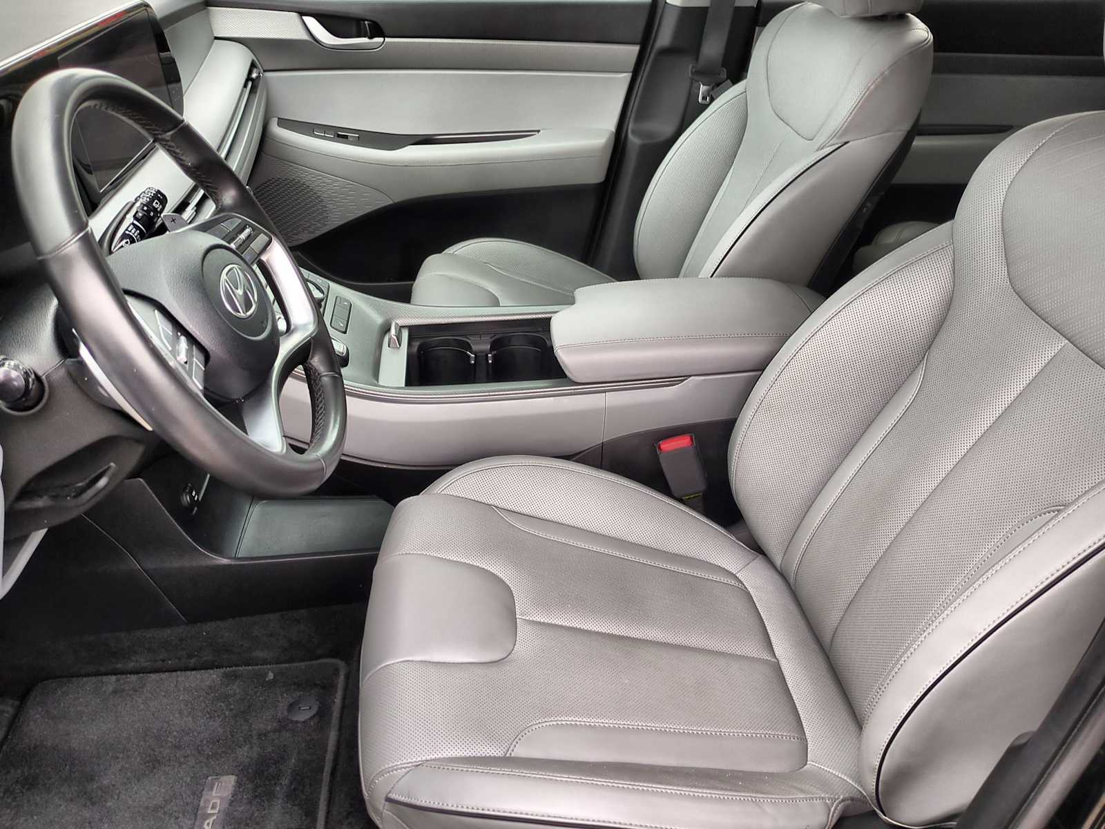 Thumbnail: 2025 Hyundai Palisade - 16