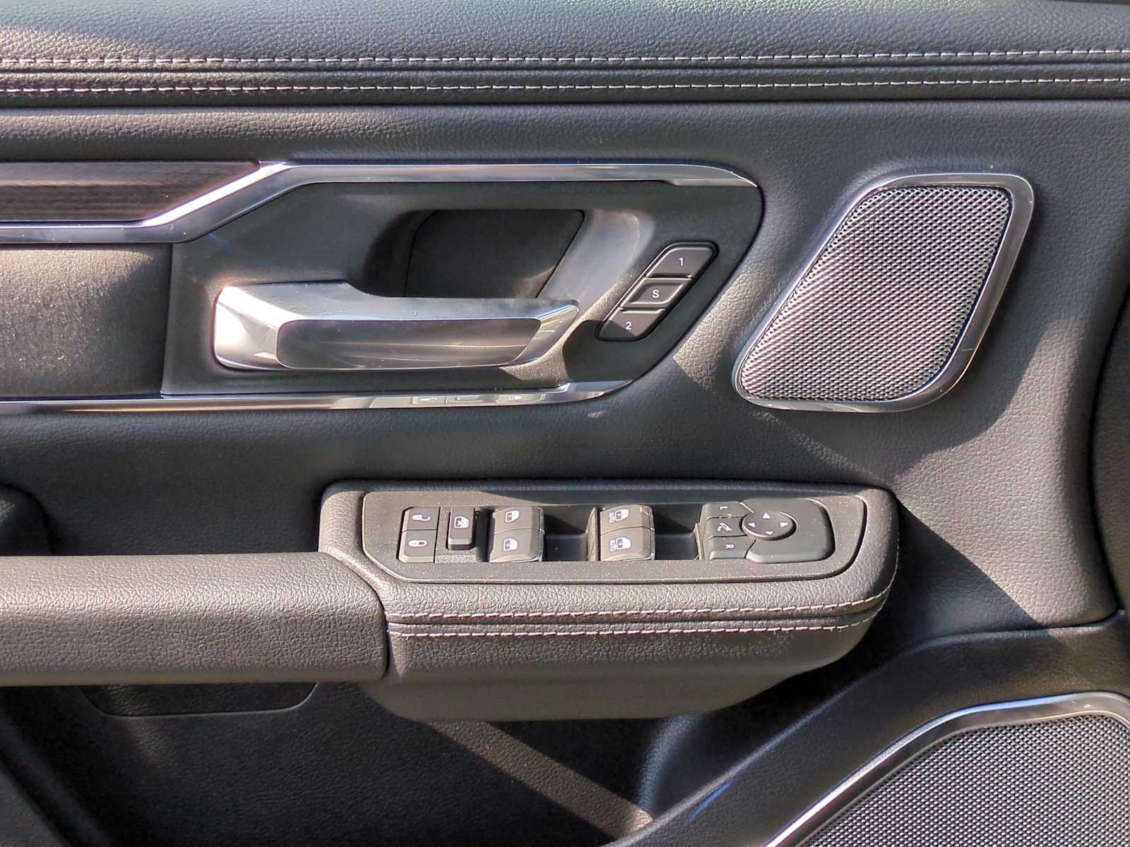 Thumbnail: 2026 RAM 1500 - 42